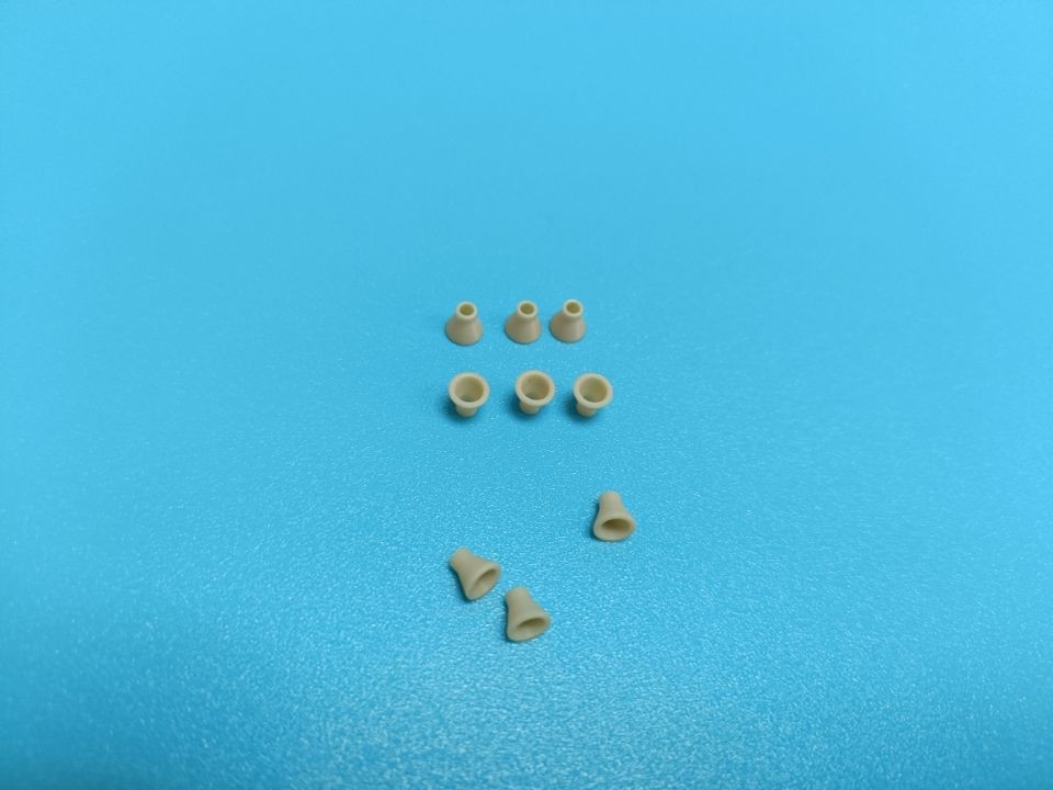 Изолятор частей CNC ВЗГЛЯДА УКРАДКОЙ 450G OEM ДОСТИГАЕМОСТИ Rohs подвергли механической обработке точностью, который